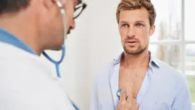 Asthmatic at Pulmonologist